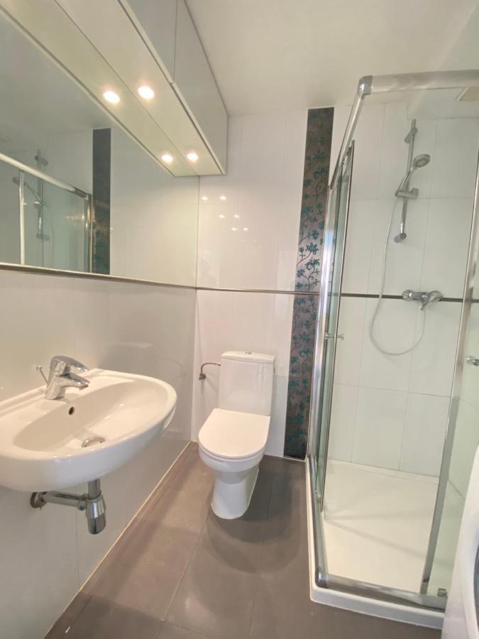 Apartment Kawalerka W Centrum Gdyni Z Osobna Kuchnia, 15 Min Spacerem Od Morza *